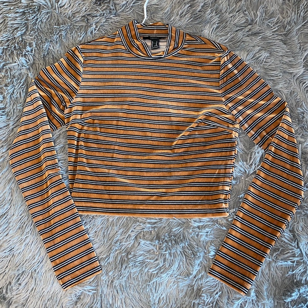 Striped Long Sleeve Crop Top